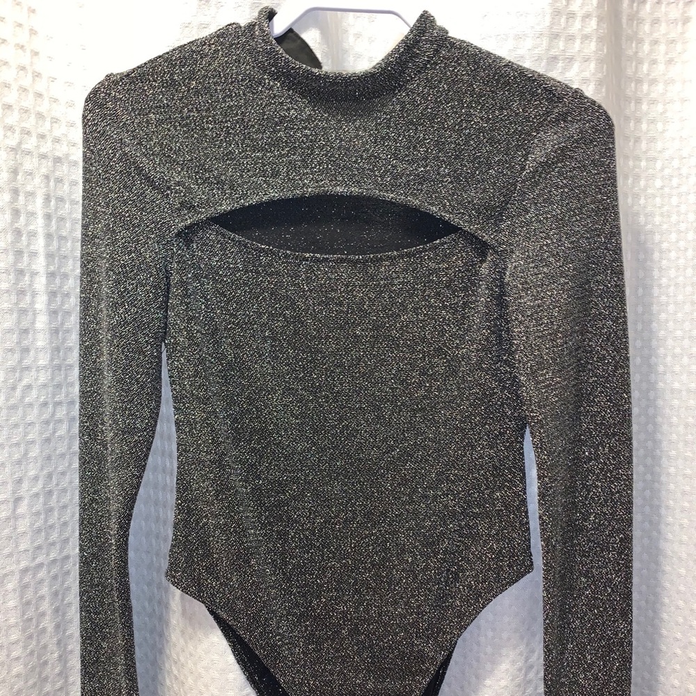 Supper cute body suit!